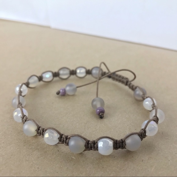 Handmade} Aura Quartz & Grey Agate Bracelet - Picture 3 of 4